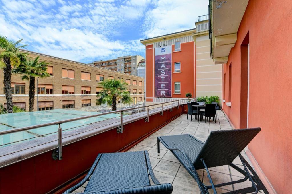 Hotel Master Brescia Esterno foto