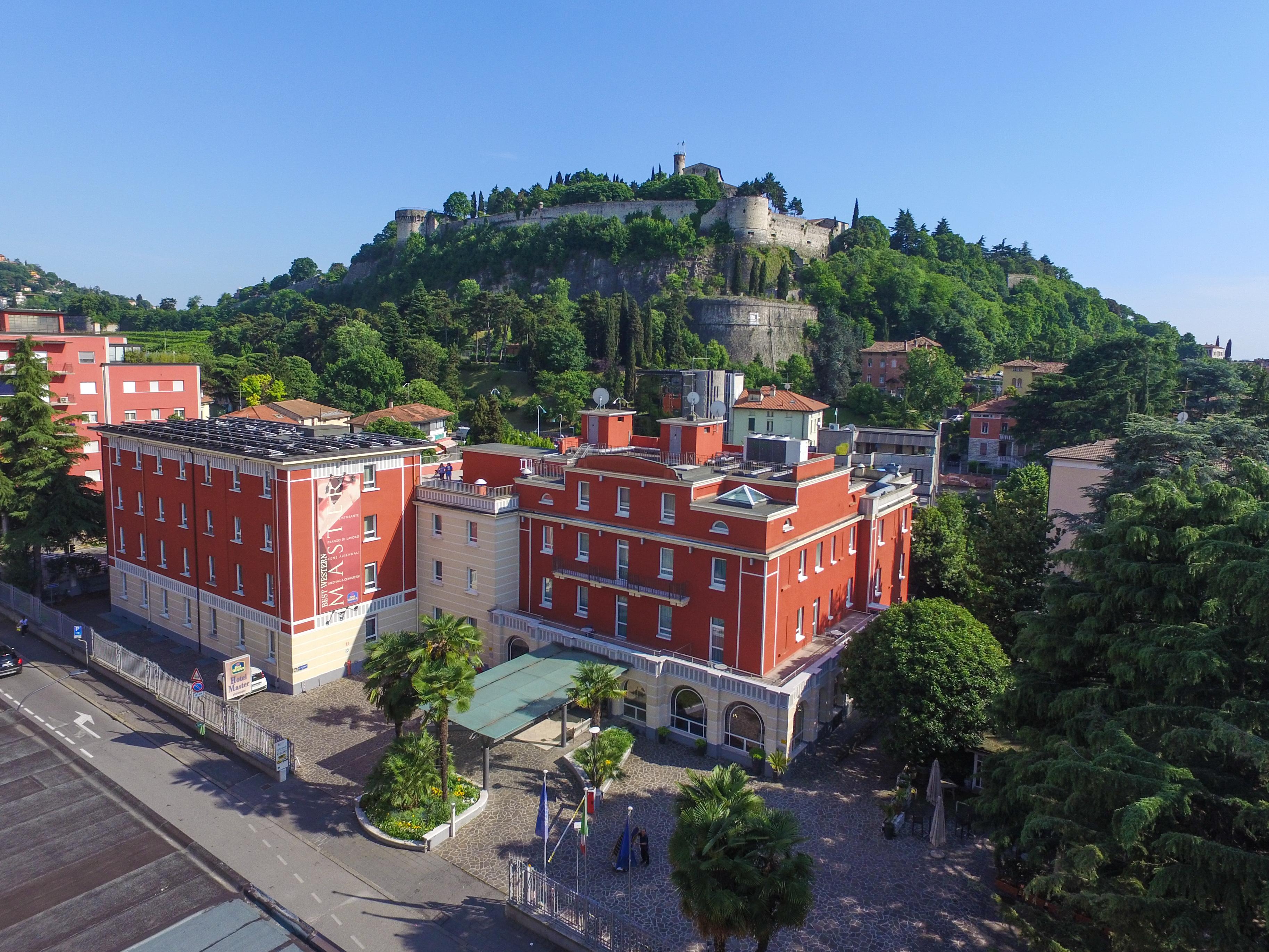 Hotel Master Brescia Esterno foto