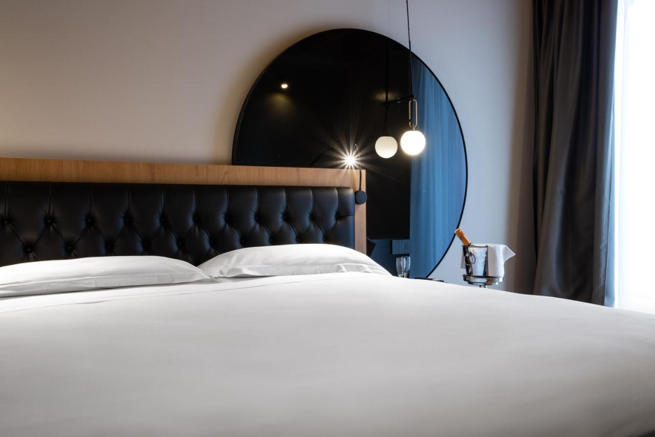 Hotel Master Brescia Esterno foto
