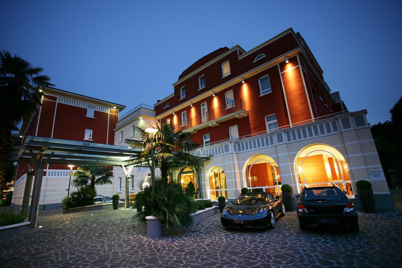 Hotel Master Brescia Esterno foto